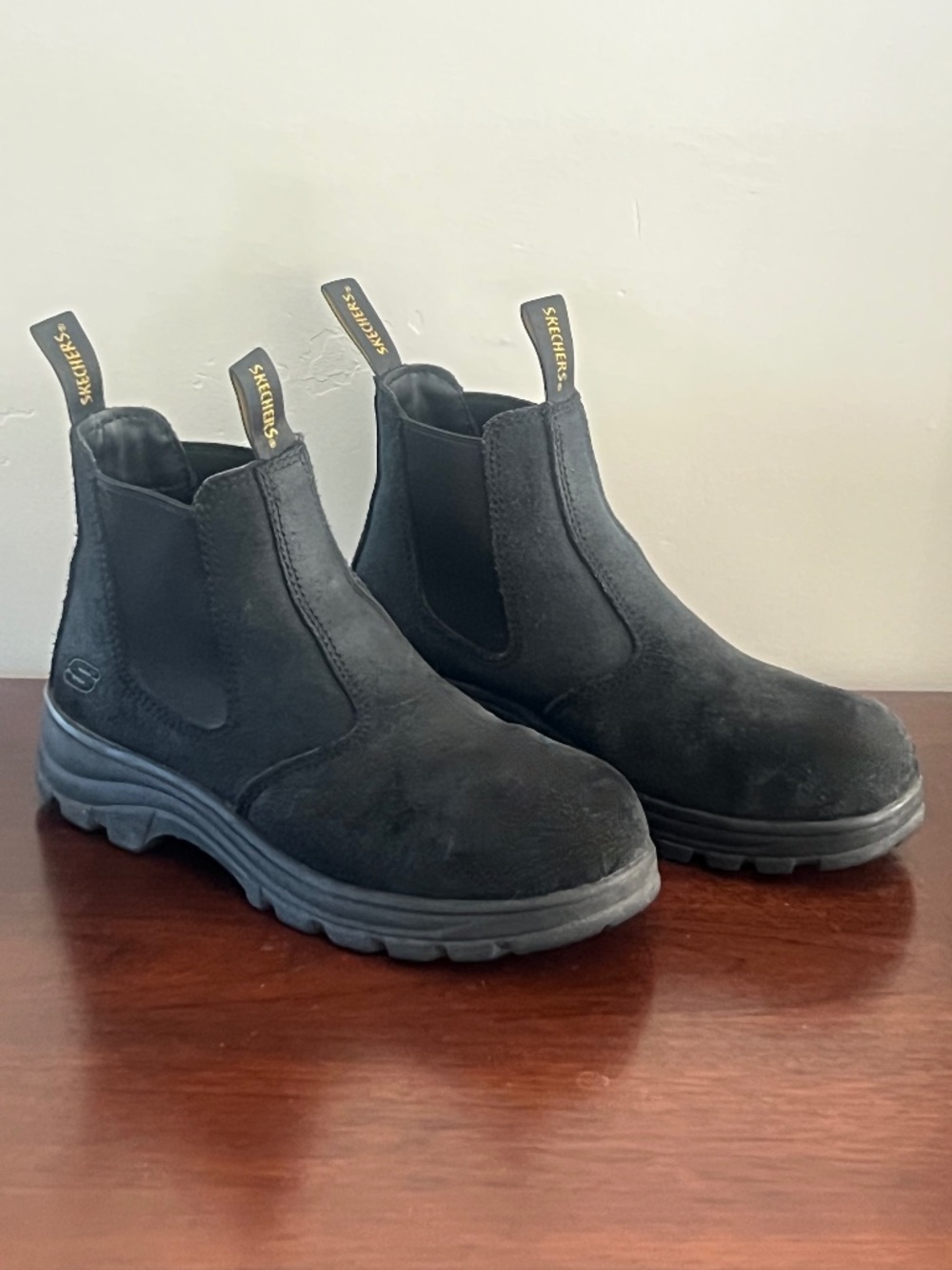 Sketchers Workshire Composite Toe Chelsea Inspired Work Boots Black | US 8.5